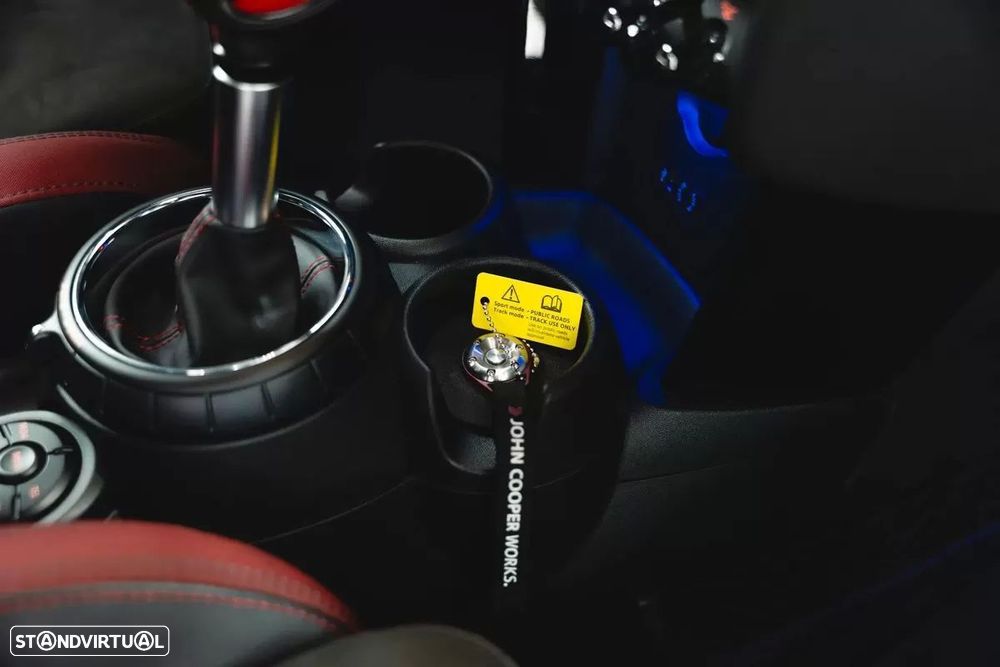 MINI 3 Portas John Cooper Works Auto Desportiva - 46