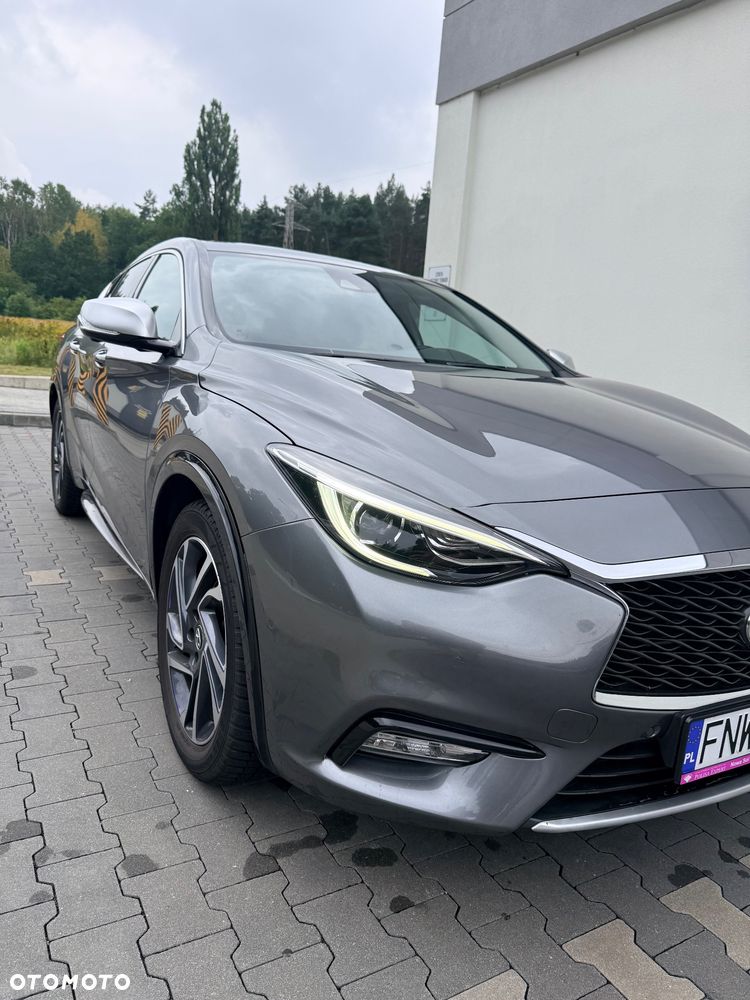 Infiniti Q30 1.5d Business Executive 7DCT - 12