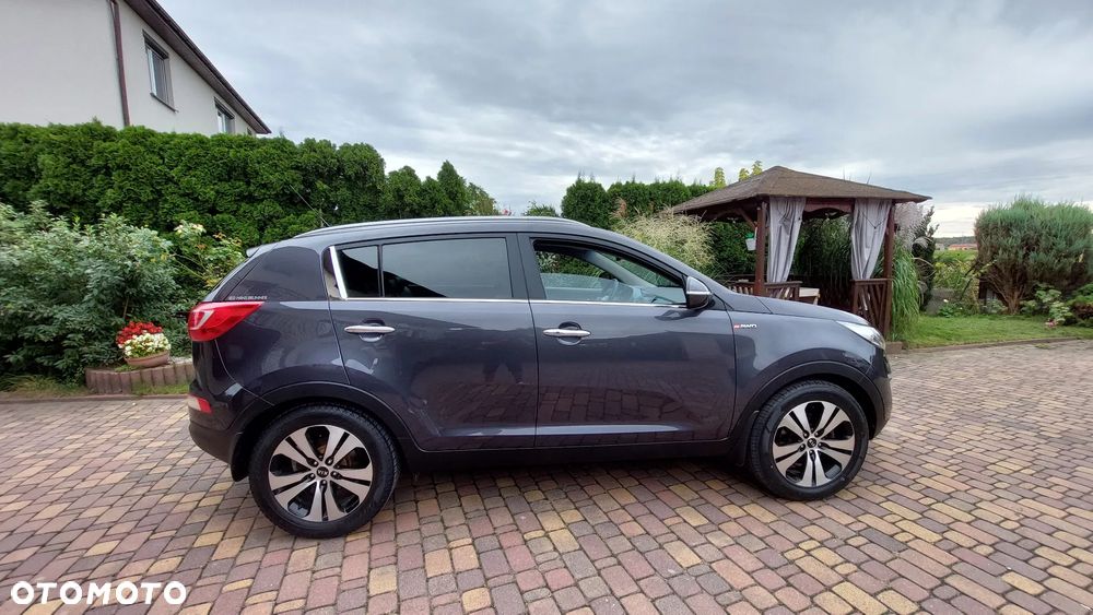 Kia Sportage 2.0 CRDI 4WD Dream-Team Edition - 3