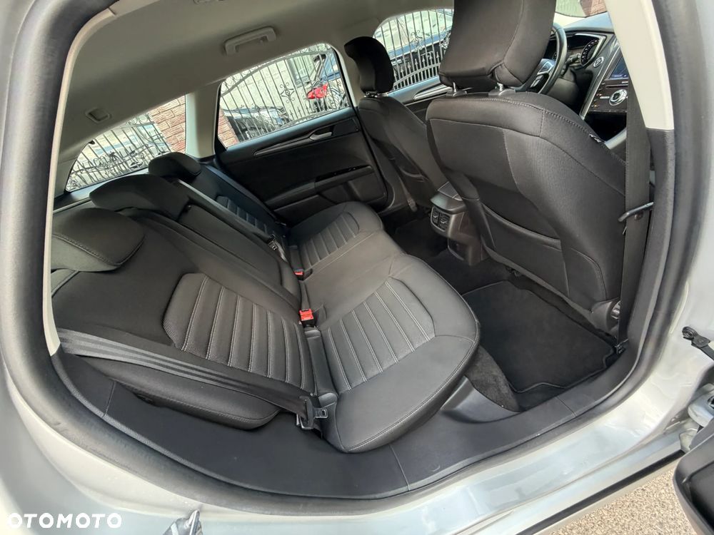 Ford Mondeo SW 2.0 EcoBlue Titanium - 33