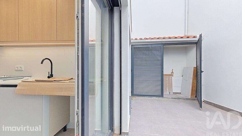Apartamento T2 em Santa Maria, São Pedro E Matacães de 143,00 m2 - Grande imagem: 5/30