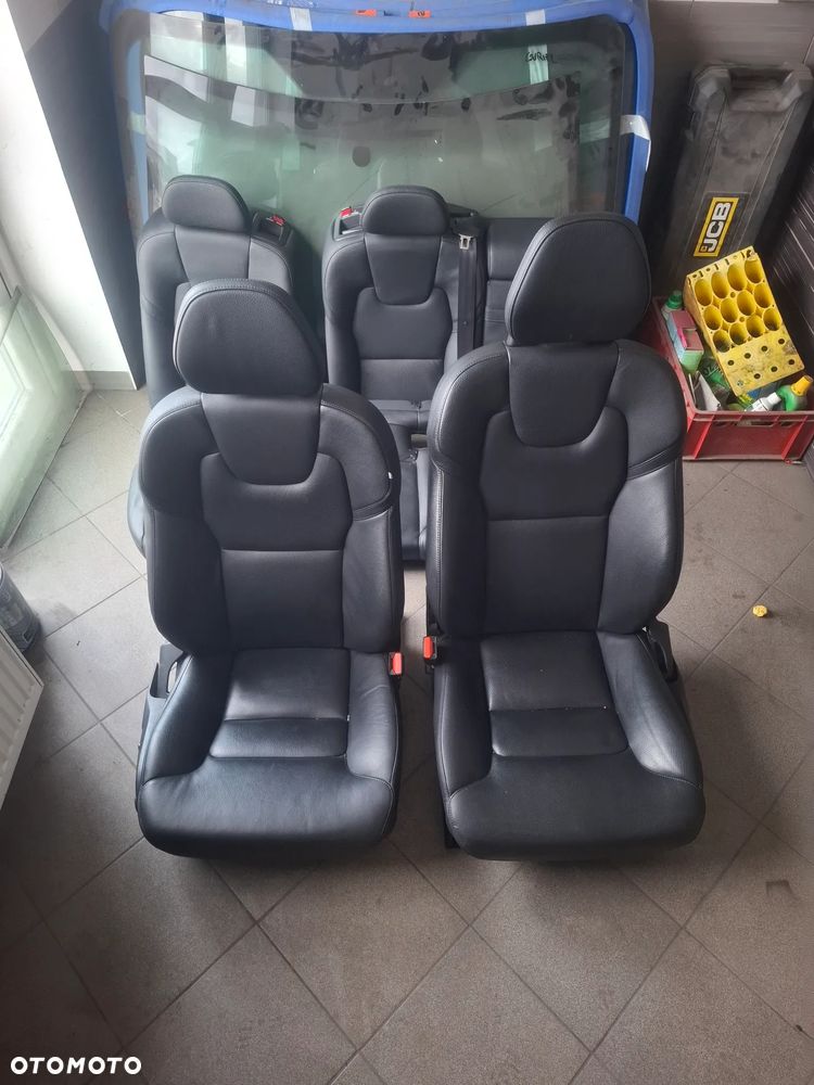 Volvo XC60 II Komplet Foteli Skóra Oryginał - 1