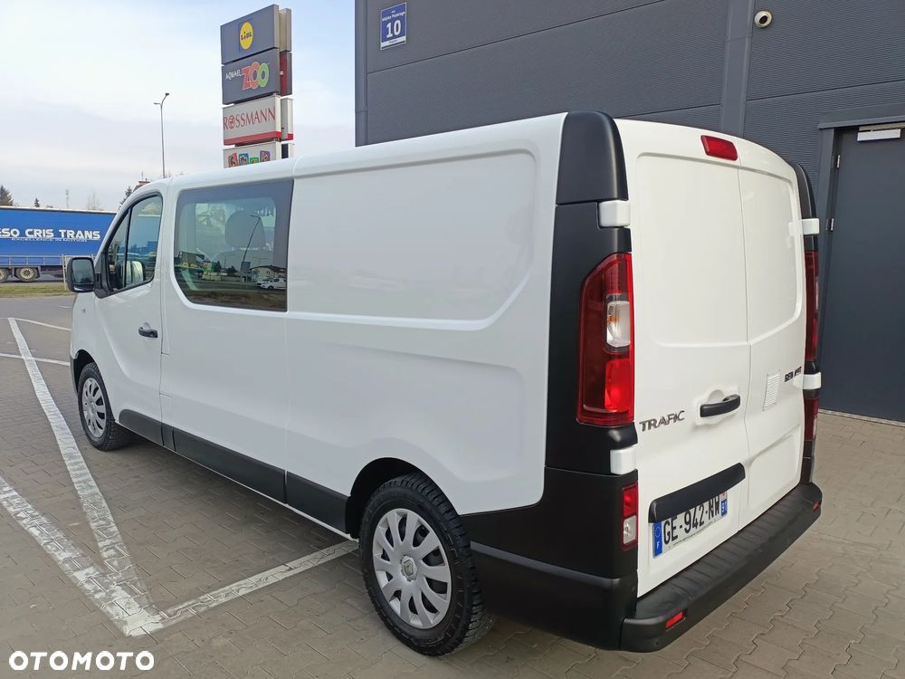 Renault TRAFIC 2.0 DCI LONG 6-OSOBOWO-CIĘŻAROWY - 4