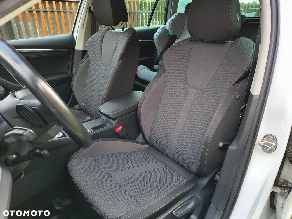 Skoda Octavia 2.0 TDI Style DSG - 23