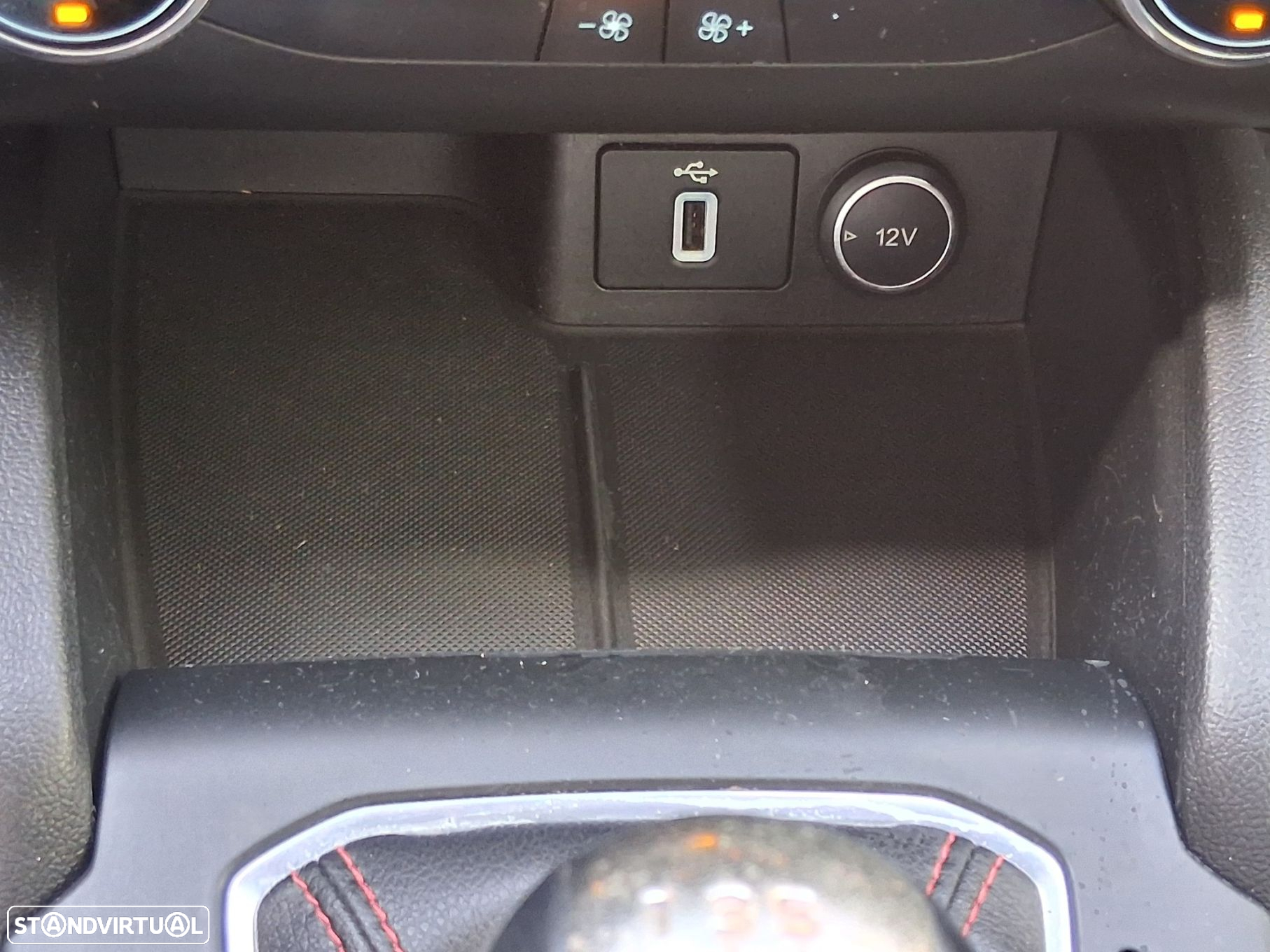 Ford Focus SW 1.0 EcoBoost ST-Line - 43