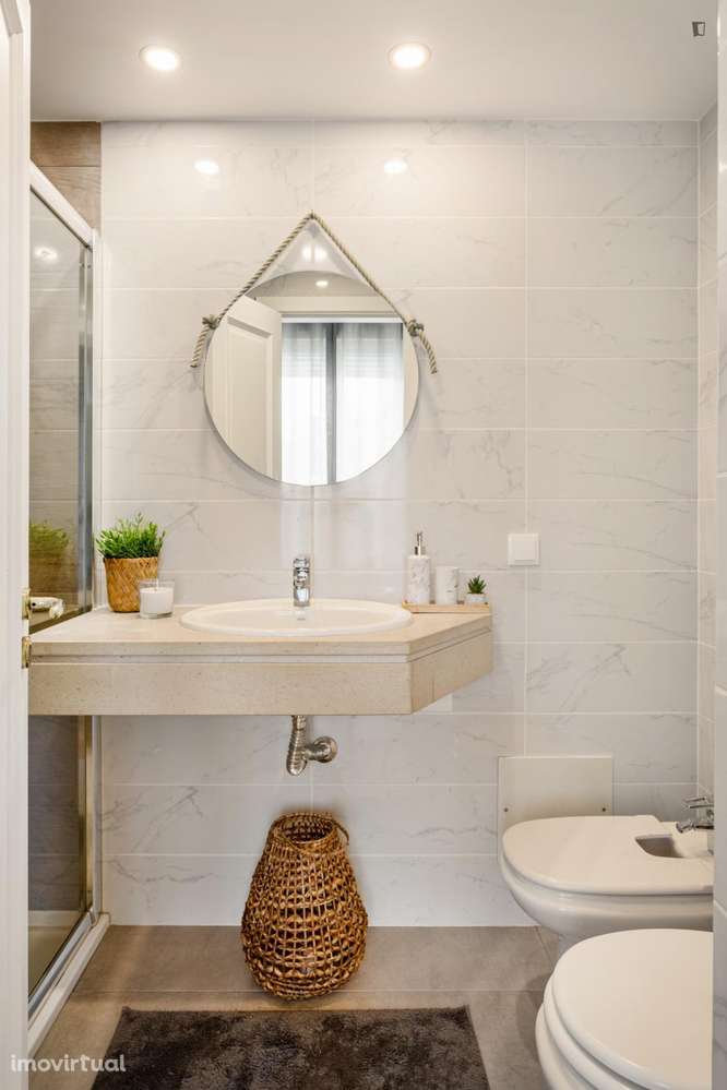 Apartamento com 1 quartos - localizado em Restelo Lisbon - Grande imagem: 5/22