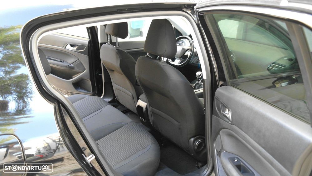 Peugeot 308 1.2 PureTech Active - 25