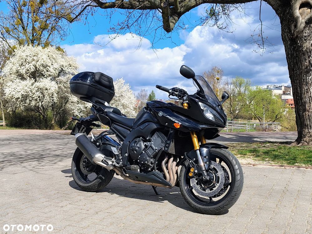 Yamaha FZ8 - 14