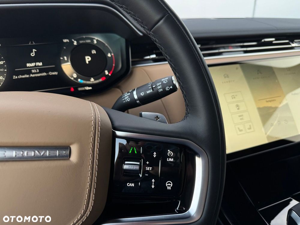 Land Rover Range Rover Sport - 11