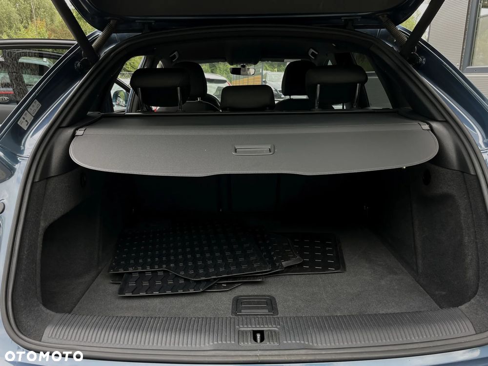 Audi Q3 1.4 TFSI Sport S tronic - 38