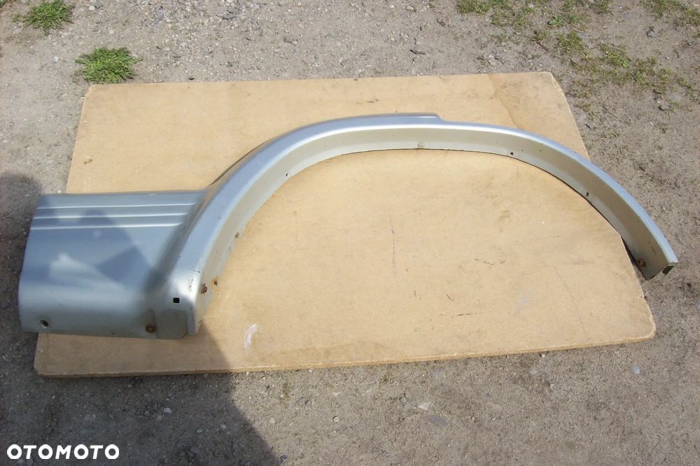 LISTWA PRAWY TYŁ MITSUBISHI PAJERO II ROK 91/99 - 1