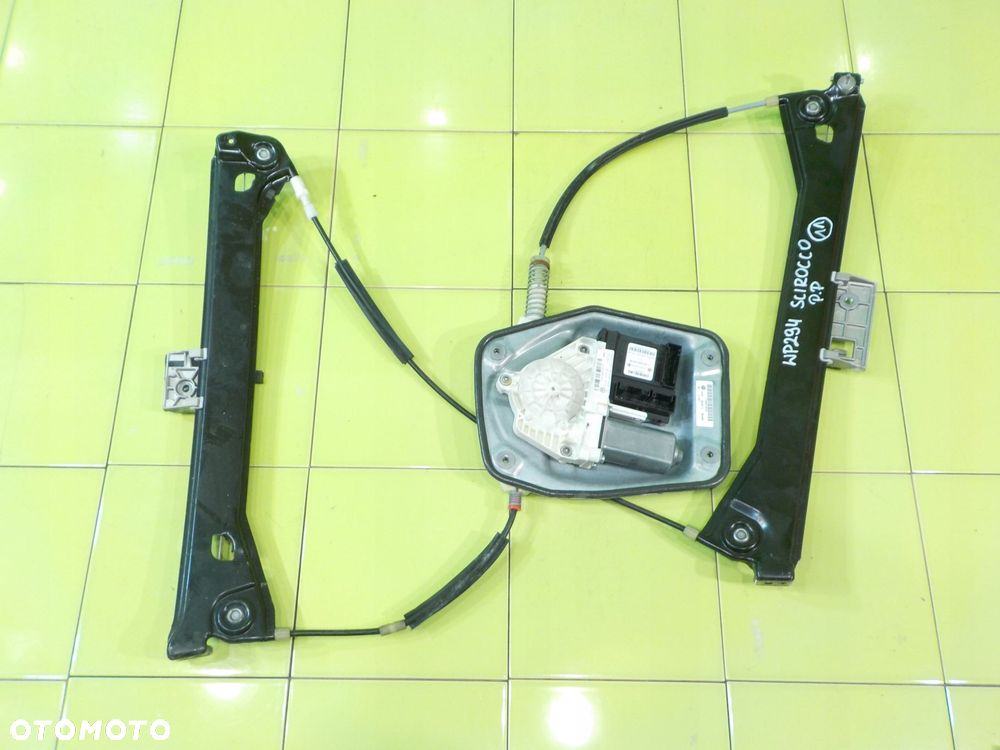 VW SCIROCCO 2.0 TSI 09r 3D podnosnik szyby prawy przod 1K8837462G - 1