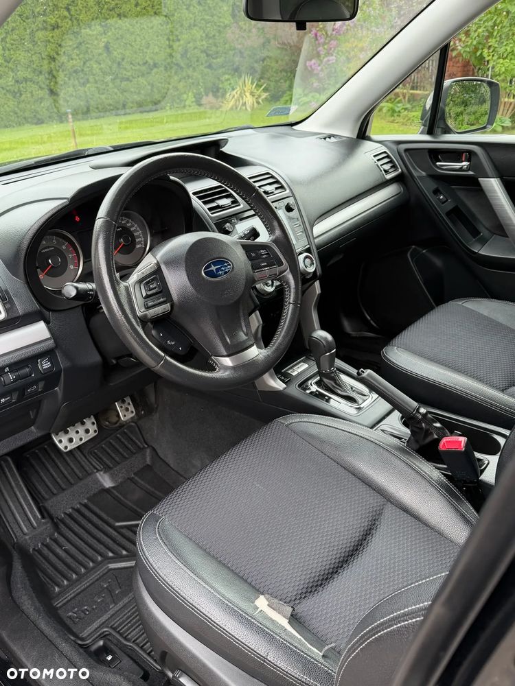 Subaru Forester 2.0 XT Comfort Lineartronic - 5