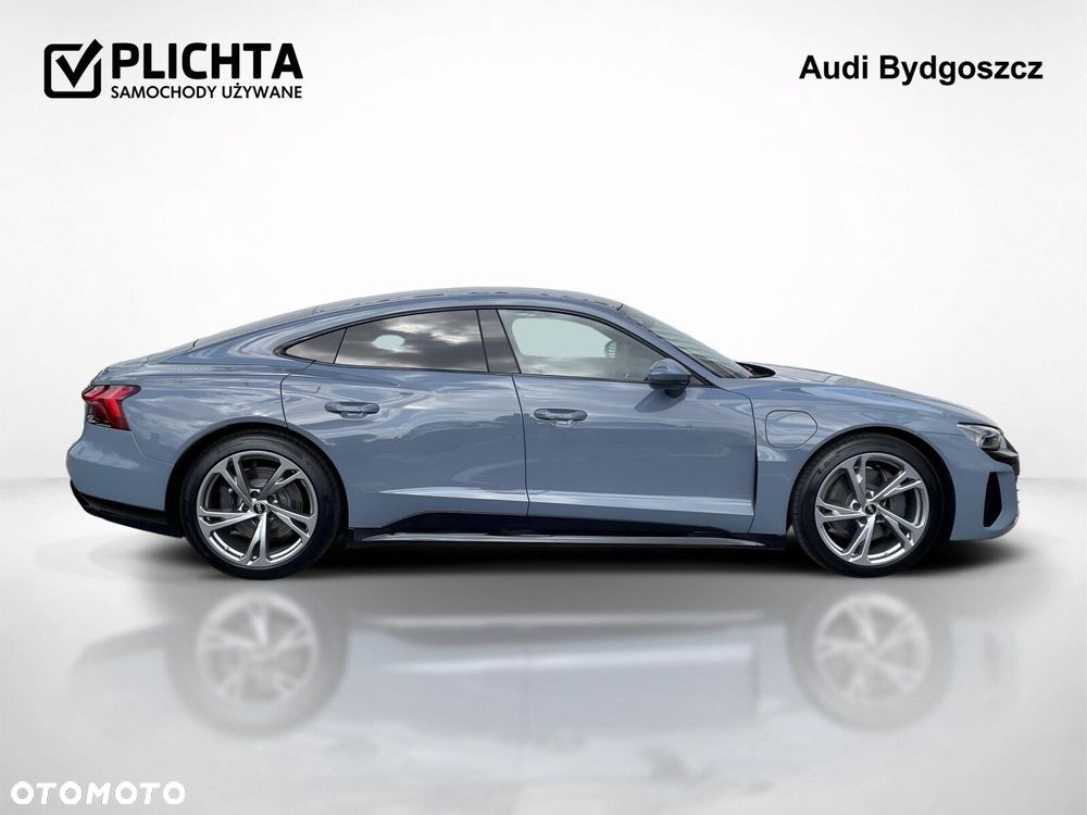 Audi e-tron GT - 7