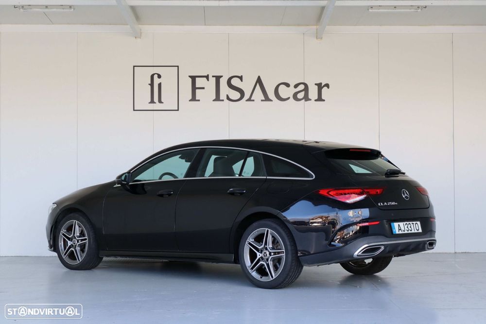 Mercedes-Benz CLA 250 e Shooting Brake AMG Line - 7