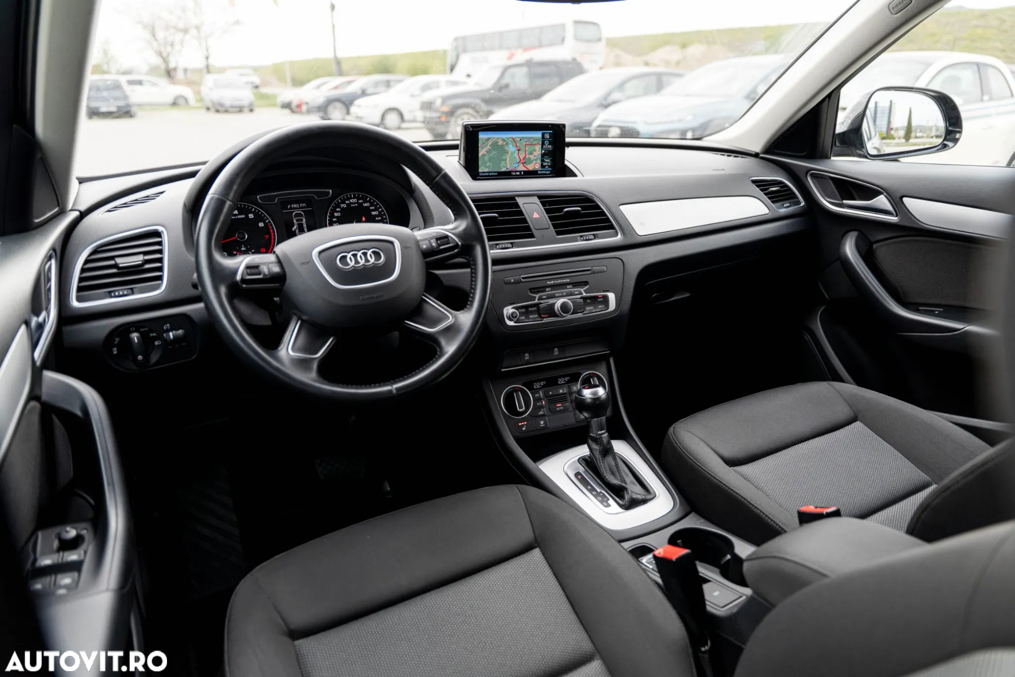 Audi Q3 1.4 TFSI Stronic Design - 5