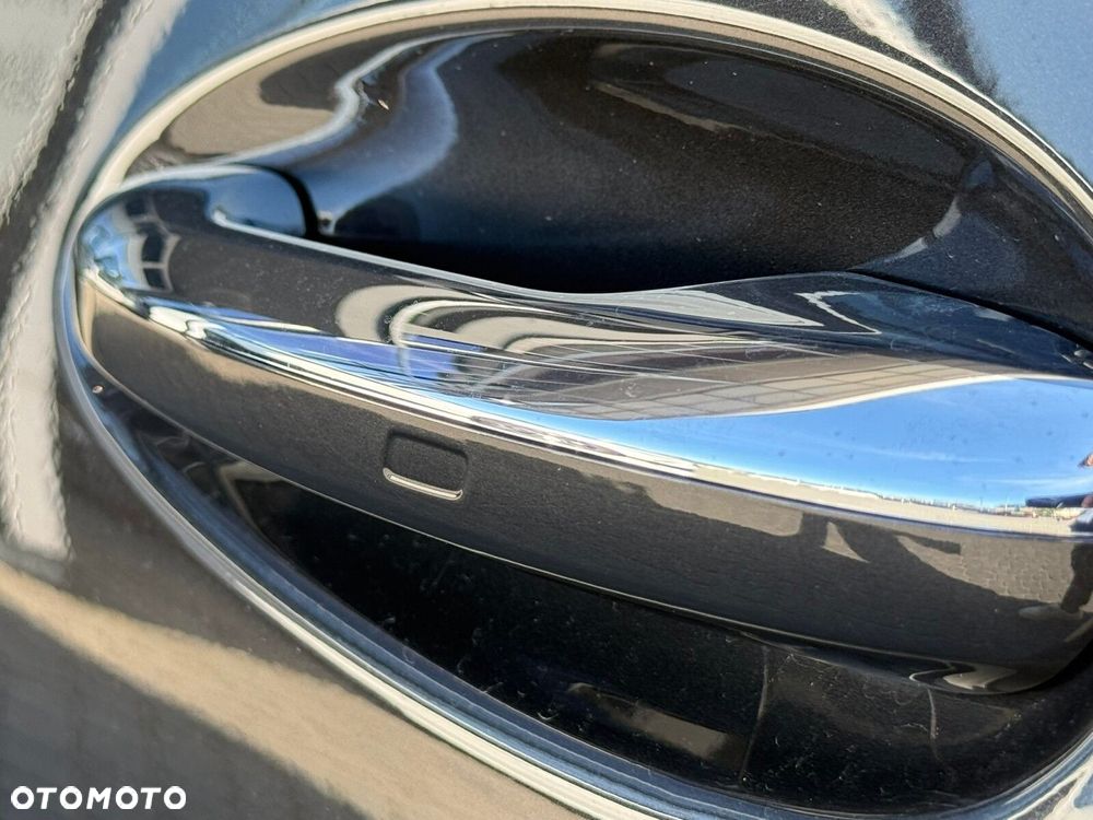 Mercedes-Benz GLC 200 mHEV 4-Matic AMG Line - 14