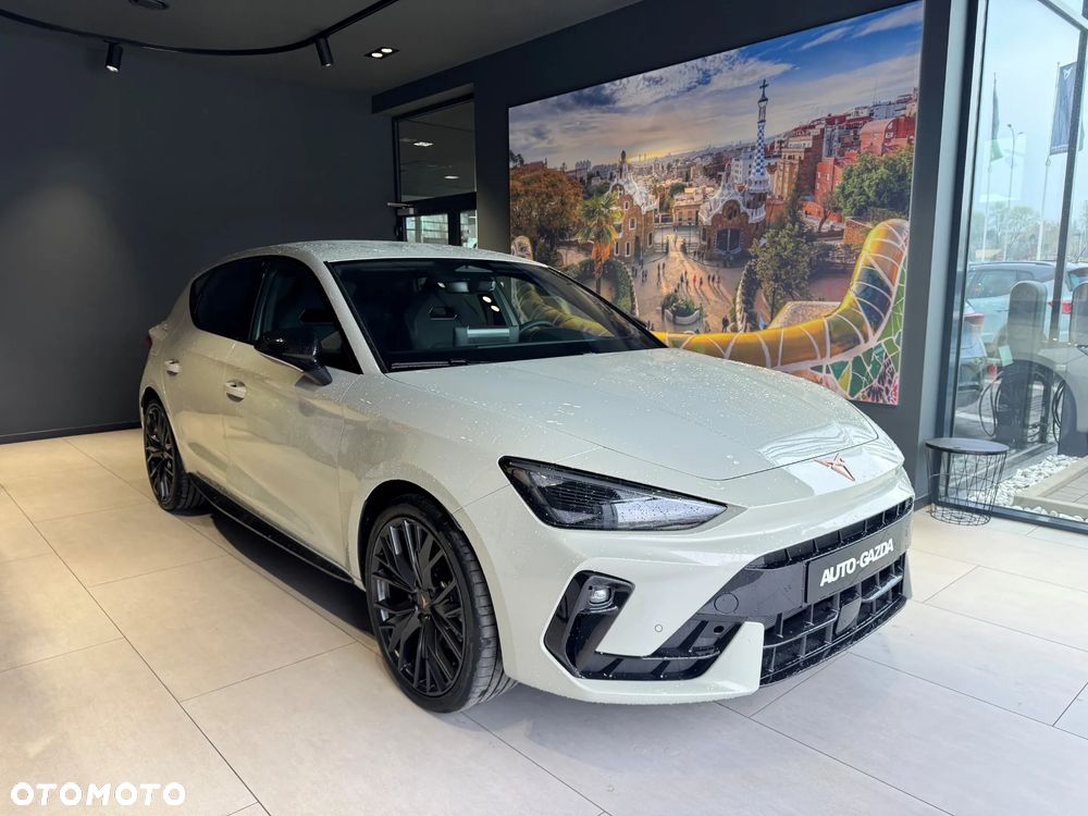 Cupra Leon 1.5 eTSI mHEV DSG - 4