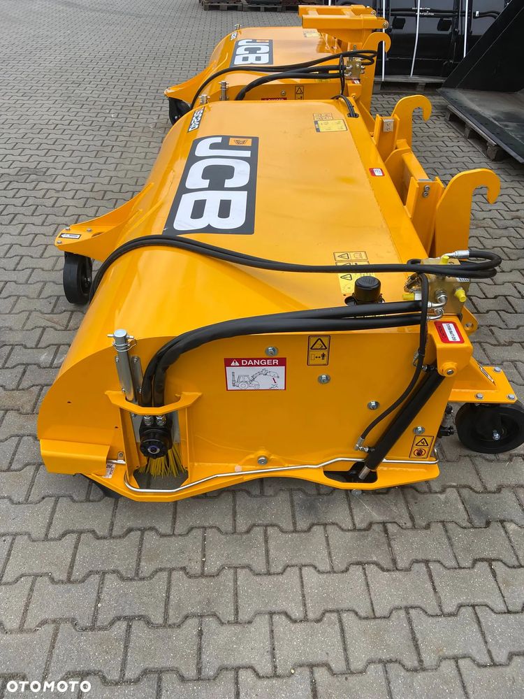 Zamiatarka JCB 240SC nowa oryginalna nr kat 980/90508 - 1