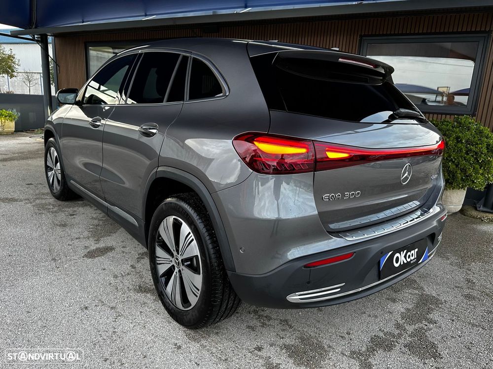 Mercedes-Benz EQA 300 4Matic Progressive - 2