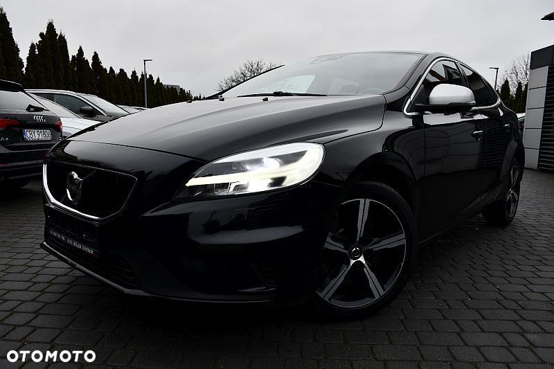 Volvo V40 D3 Geartronic RDesign - 2