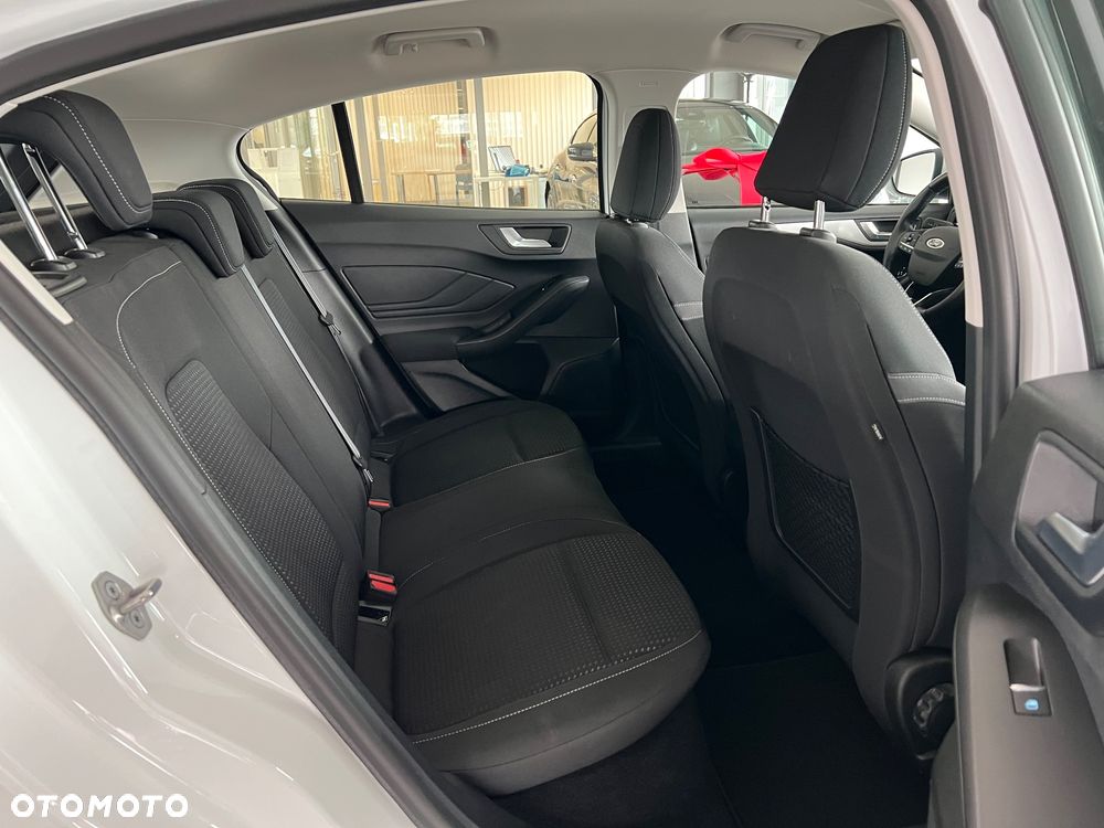 Ford Focus 1.0 EcoBoost Titanium ASS - 33