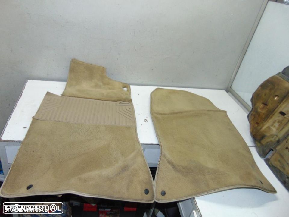 Mercedes W124 300D tapetes - 2