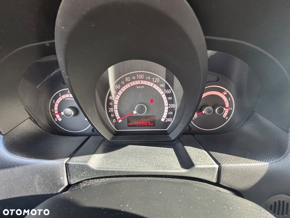 Kia Ceed - 16