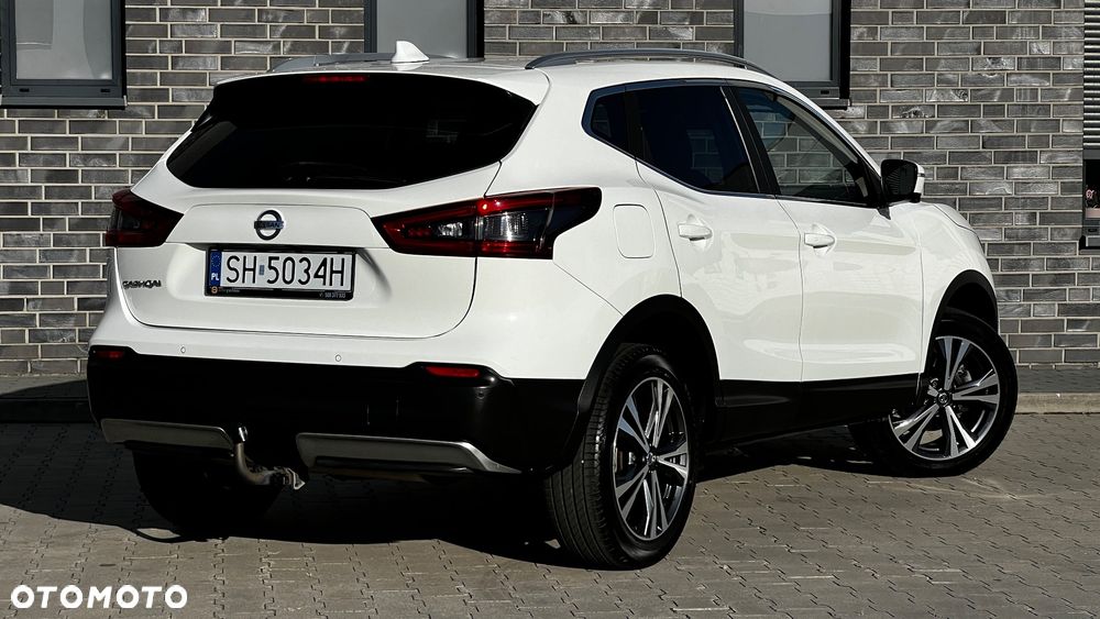 Nissan Qashqai 1.6 DIG-T N-Connecta - 22