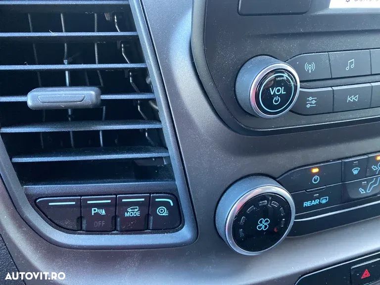 Ford Transit Custom Kombi 320 2.0 EcoBlue 130 CP L1H1 Trend Aut. - 21