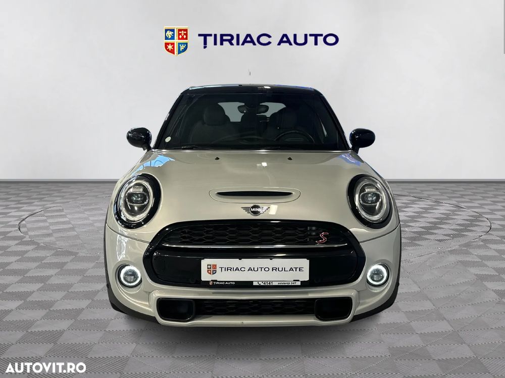 Mini Cooper S Standard - 8