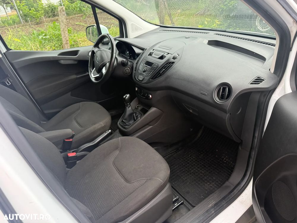 Ford Transit Courier 1.5 TDCi - 5
