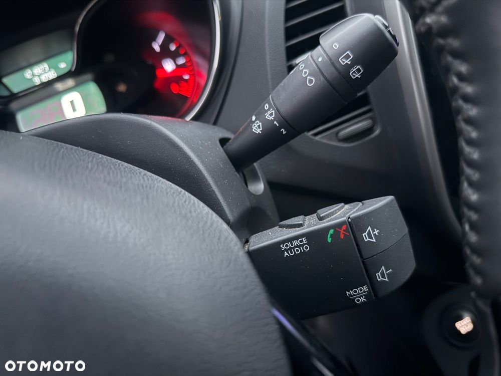 Renault Captur (ENERGY) TCe 90 LIFE - 20