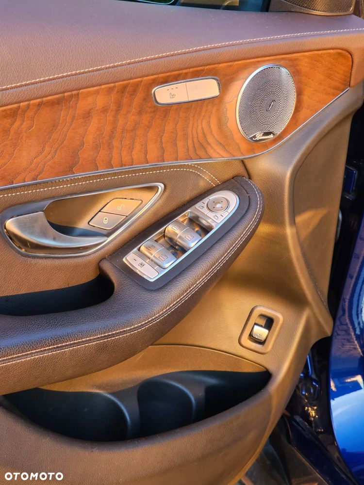 Mercedes-Benz GLC 220 d 4-Matic - 24