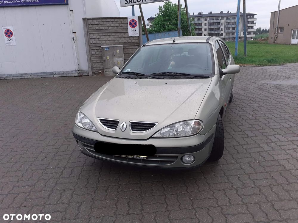 Renault Megane 1.6 - 3