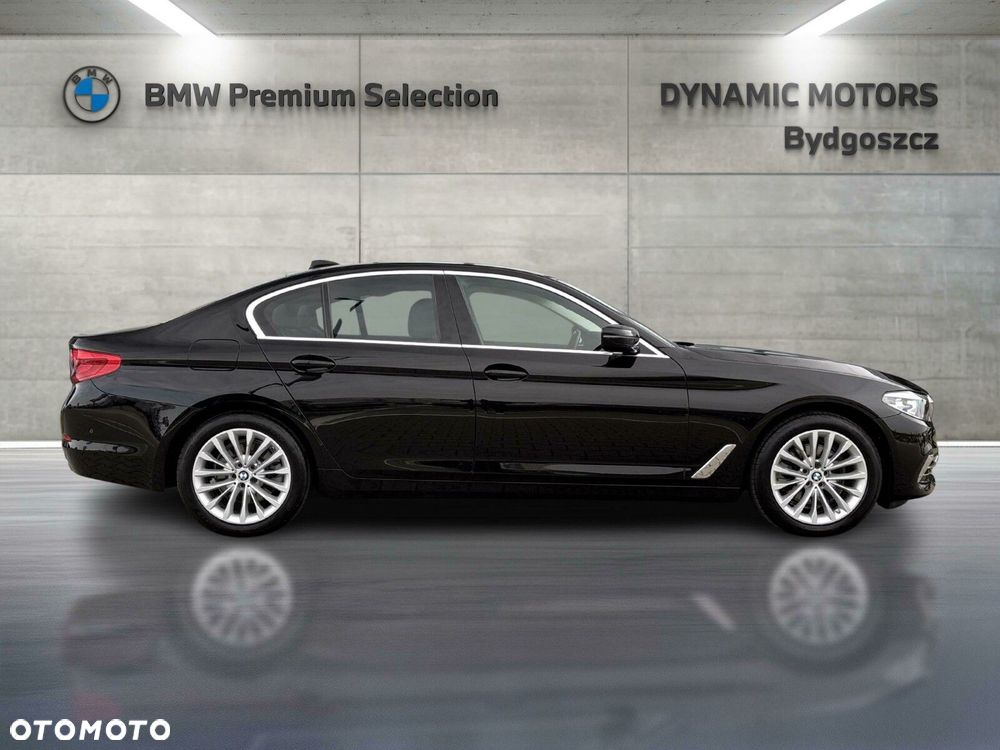 BMW Seria 5 520d xDrive Luxury Line - 6