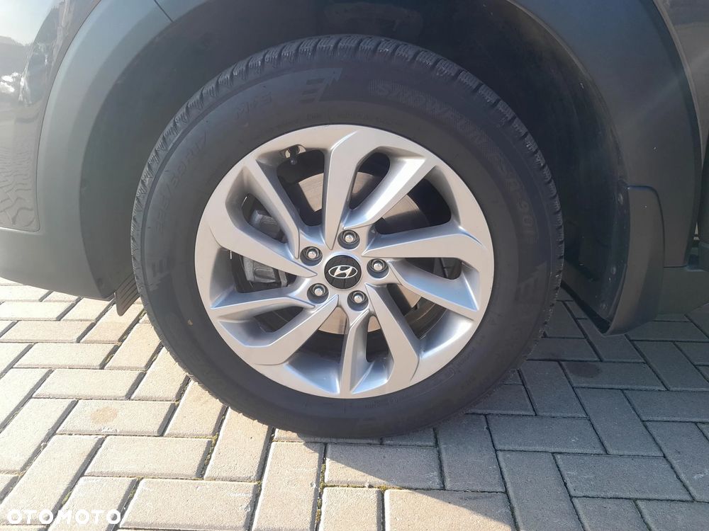 Hyundai Tucson 1.6 GDI BlueDrive GO 2WD - 18