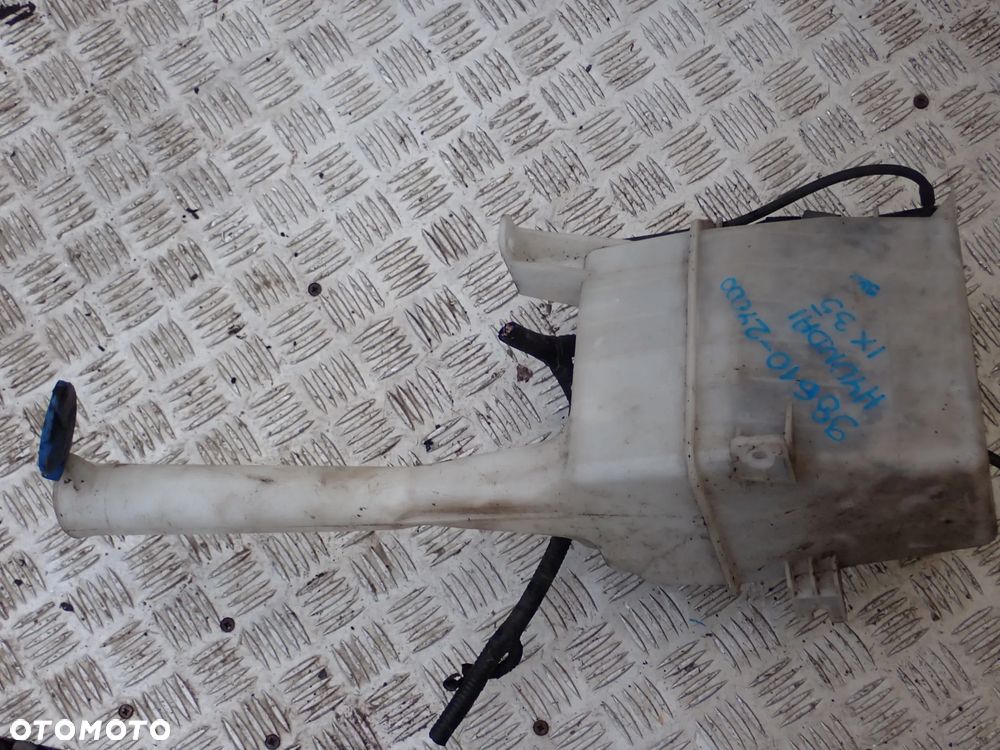 ZBIORNICZEK PŁYNU SPRYSKIWACZY HYUNDAI IX 35  98610-2Y000 - 2