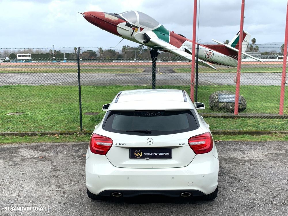 Mercedes-Benz A 180 d AMG Line - 27