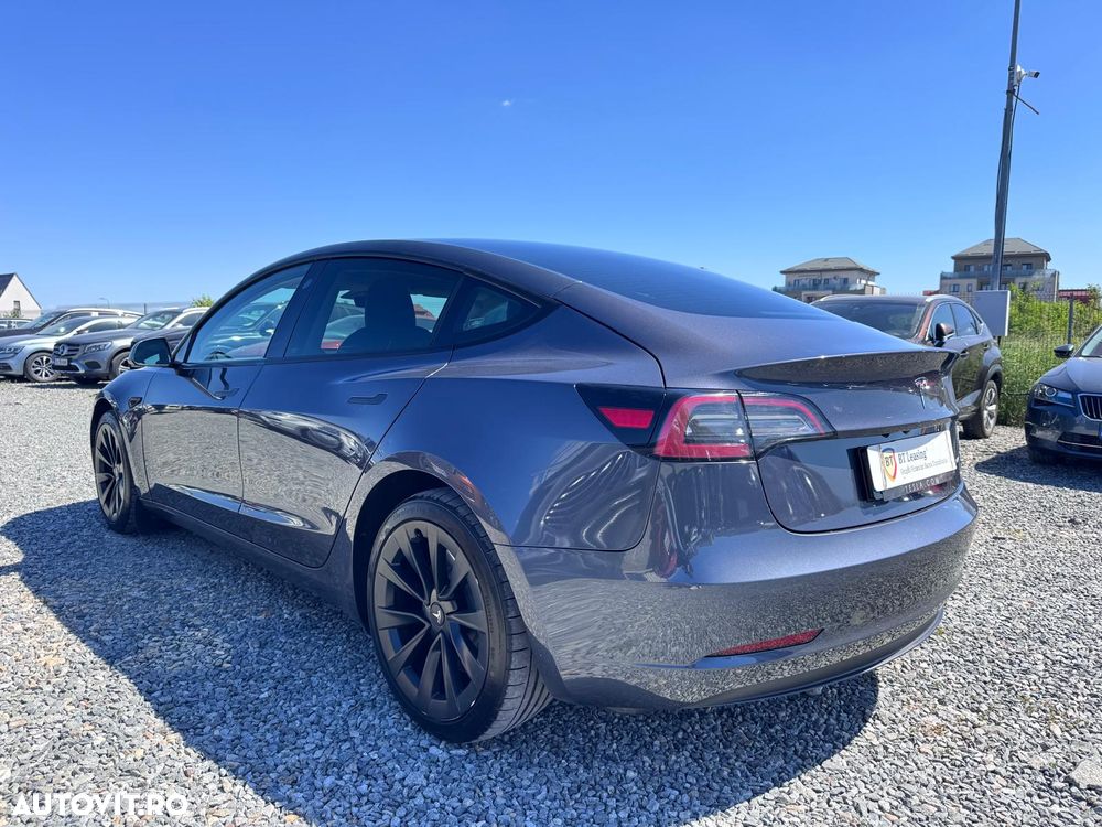 Tesla Model 3 Long Range AWD Premium - 3