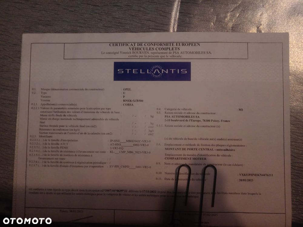 Opel Corsa 1.2 Business S&S - 23