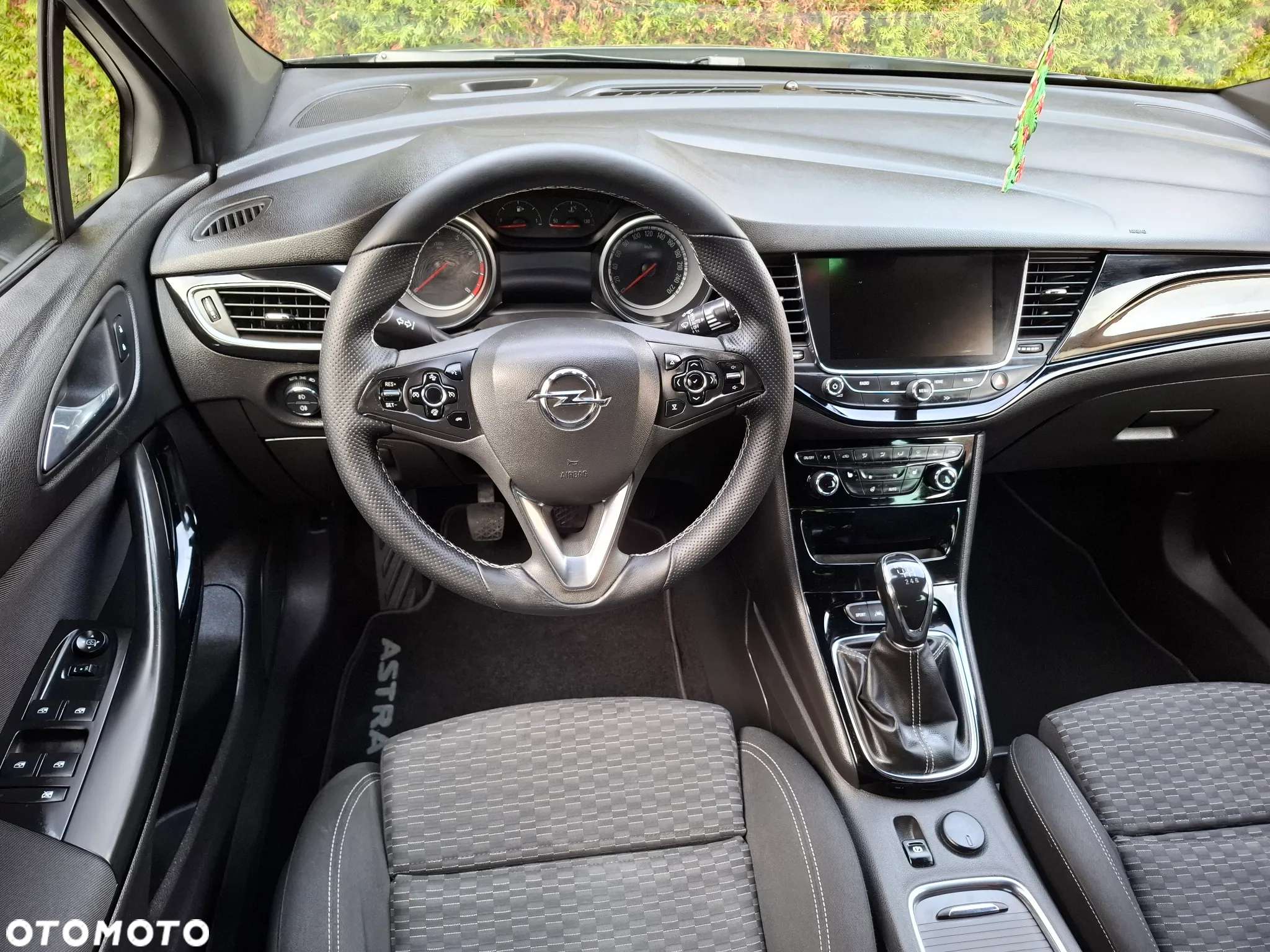 Opel Astra - 8