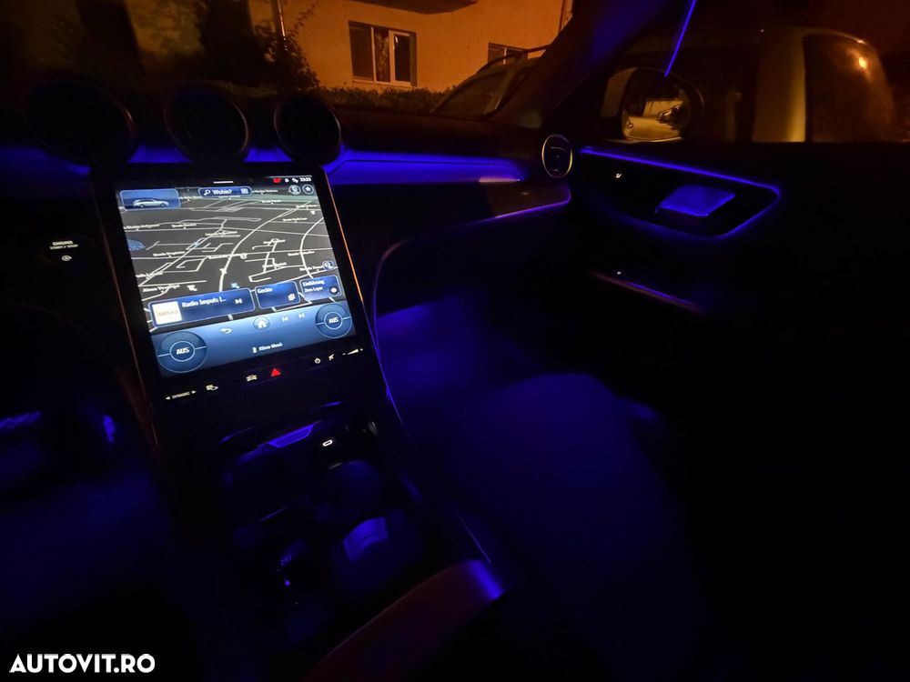 Mercedes-Benz C - 30