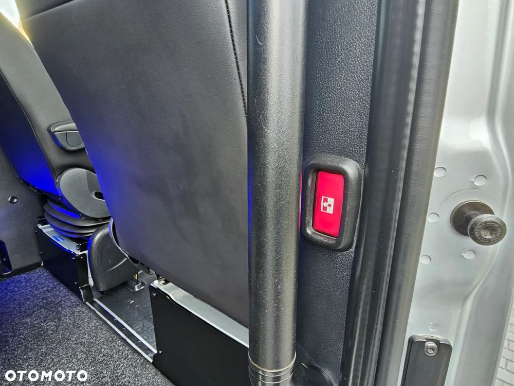 Mercedes-Benz Sprinter Long BASE 9G-Tronic 907.255 - 27