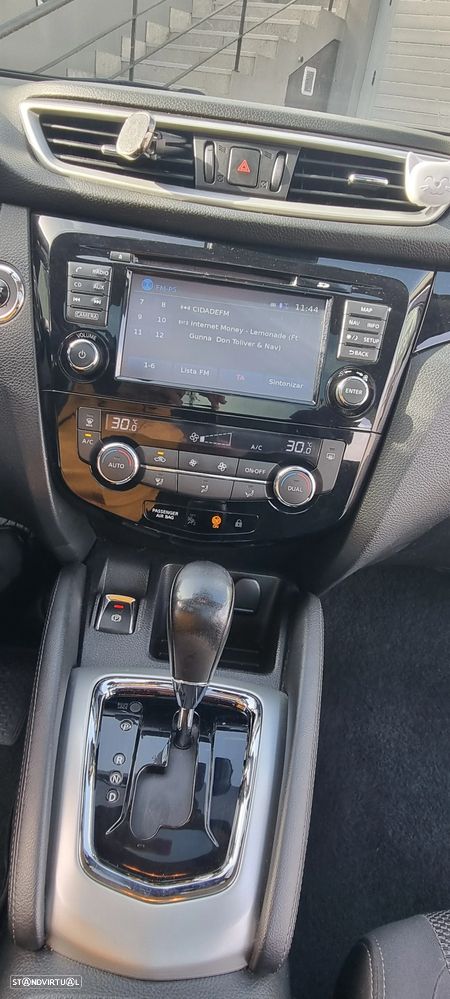 Nissan Qashqai 1.6 dCi Acenta Connect Xtronic - 15