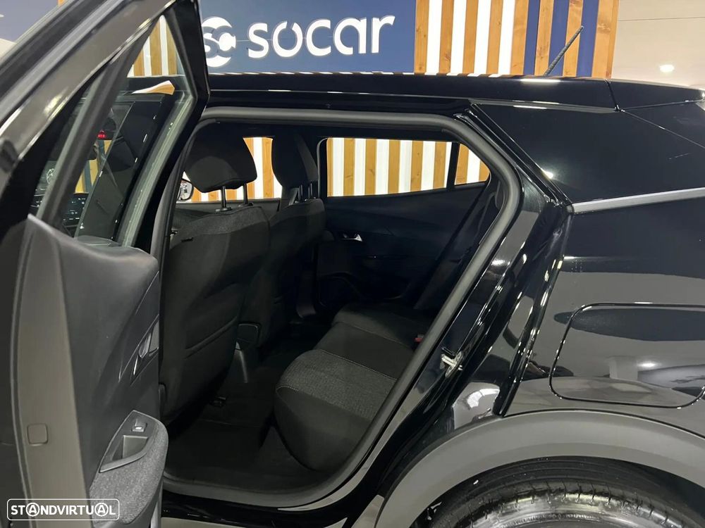 Peugeot 2008 - 12