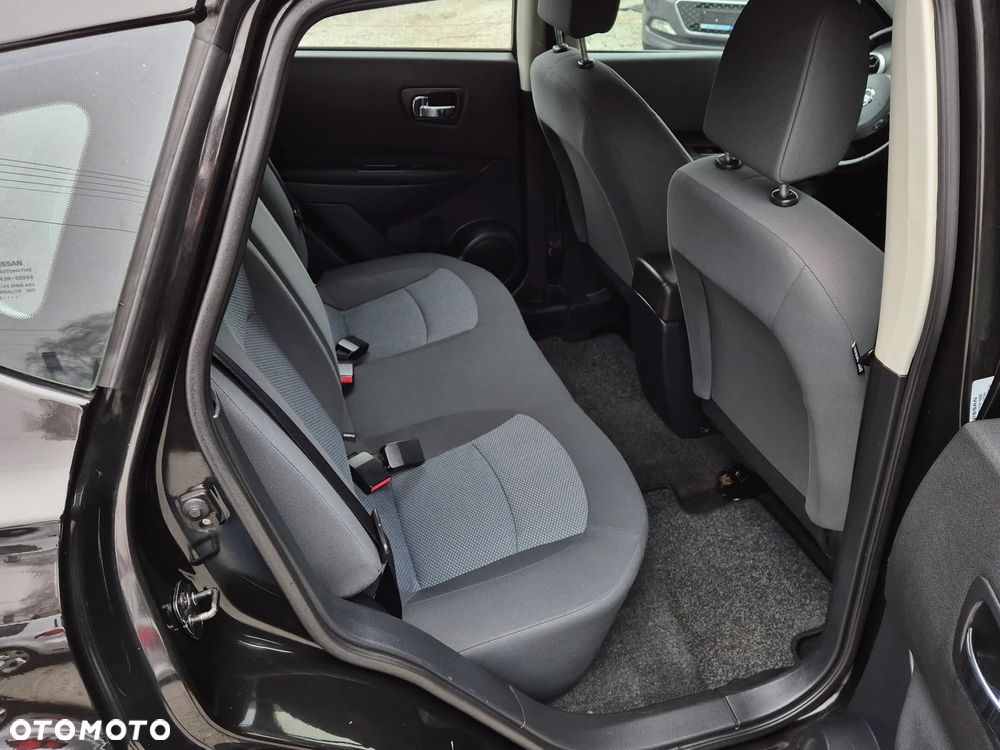 Nissan Qashqai 1.6 Visia - 26