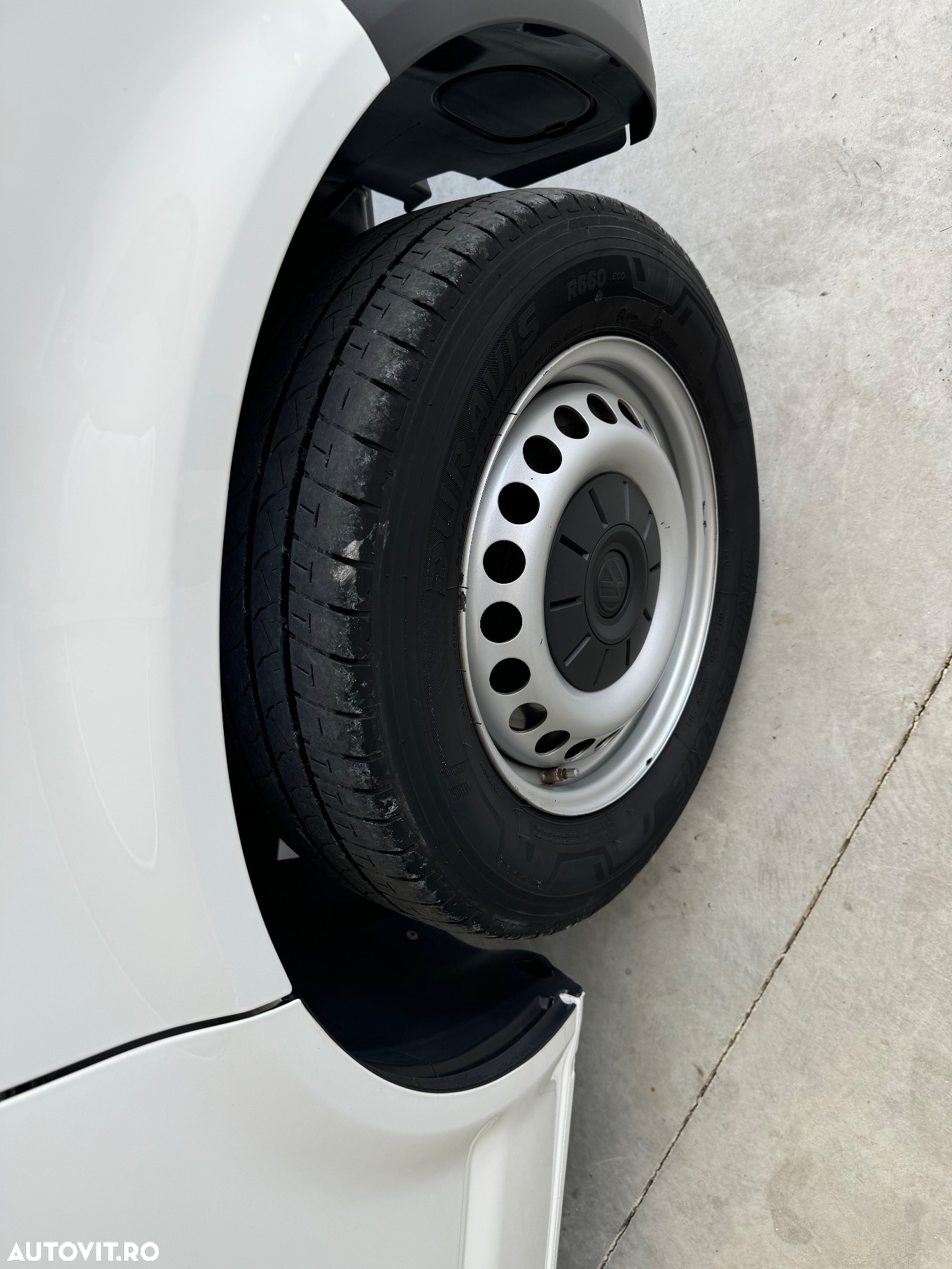 Volkswagen Transporter Kombi T6.1 2.0 TDI 81 kW KR - 33
