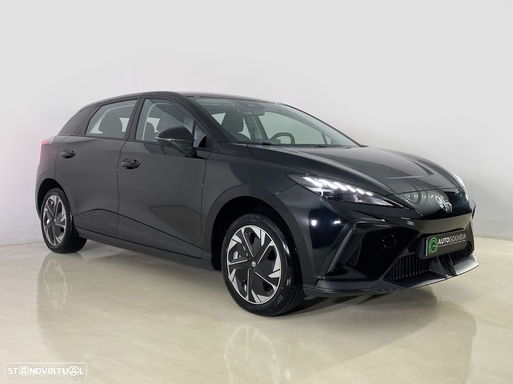 MG MG4 4 Standard - 3