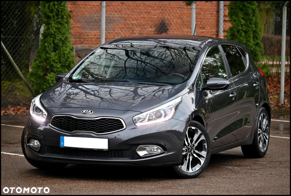 Kia Ceed 1.6 GDI DCT Spirit - 1